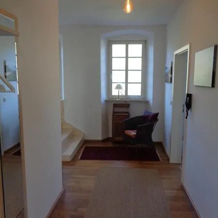 Altes Pfarrhaus Mit Flair Und Jufferblick