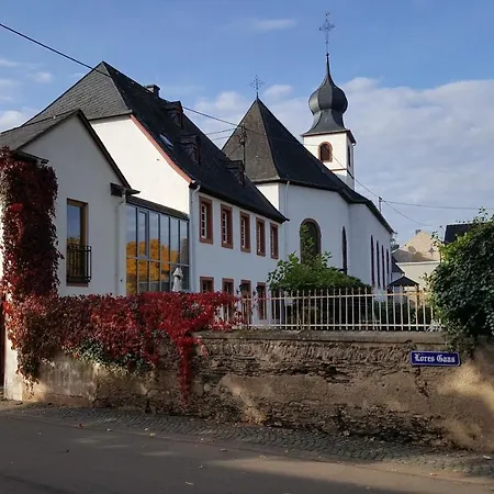 Altes Pfarrhaus Mit Flair Und Moselblick *