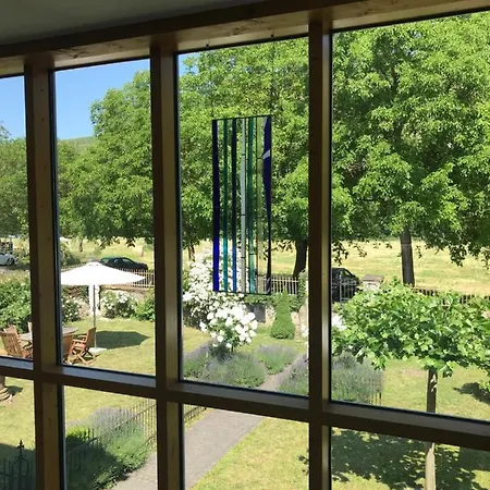 Altes Pfarrhaus Mit Flair Und Jufferblick בראונברג