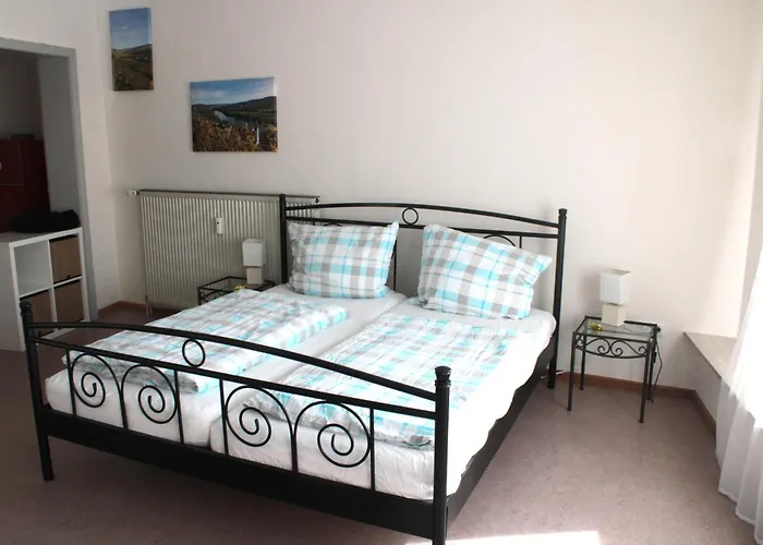 아파트 Altes Pfarrhaus Mit Flair Und Jufferblick